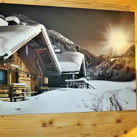 Chalet Skadi شاليه *